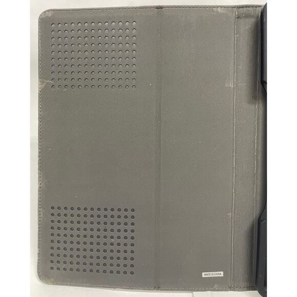 Rocketfish 360-Degrees Rotating Folio Case IPAD AIR - 5th Gen and Others BLACK - Picture 6 of 6